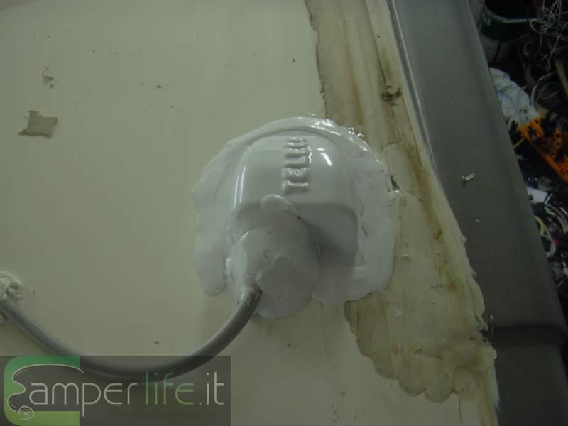 camper fai da te pannello fotovoltaico