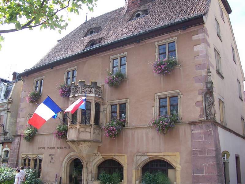 L'hotel de Ville de Guebwiller L'hotel de Ville de Guebwiller