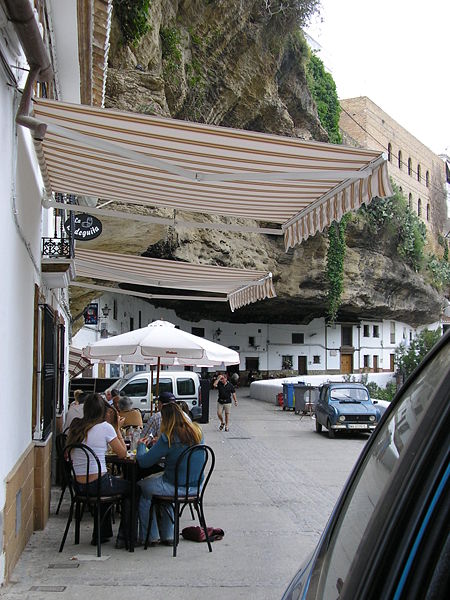 Setenil de las Bodegas