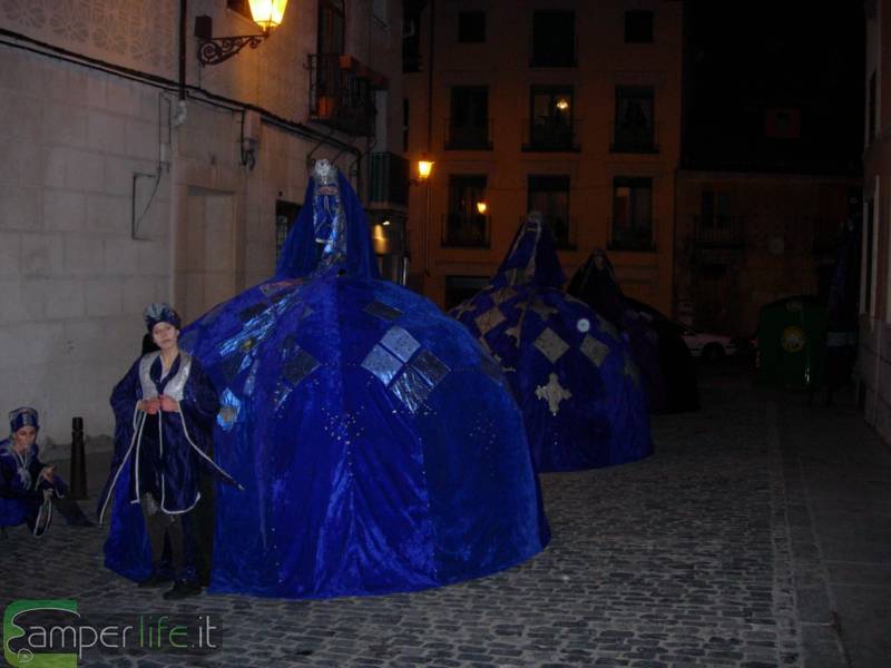 cliccare per ingrandire l'immagine