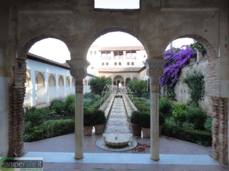 Granada, Alhambra Patio de la Acequia Granada, Alhambra Patio de la Acequia