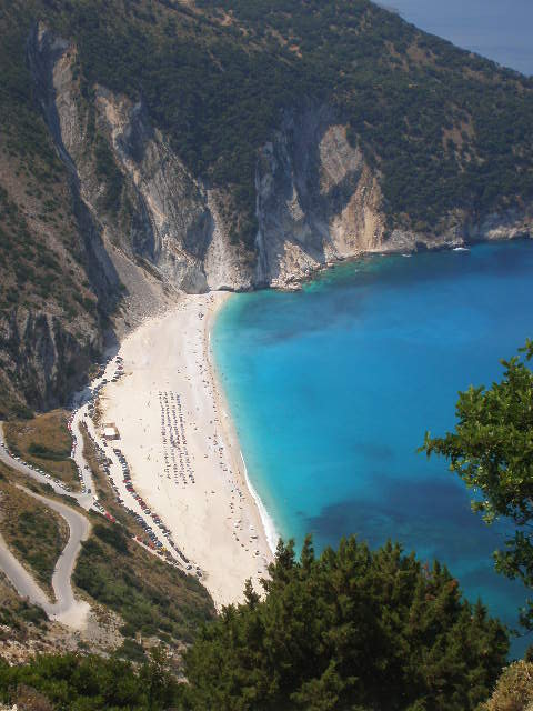 Vacanze a Itaca, l’isola del mito e delle spiagge ...