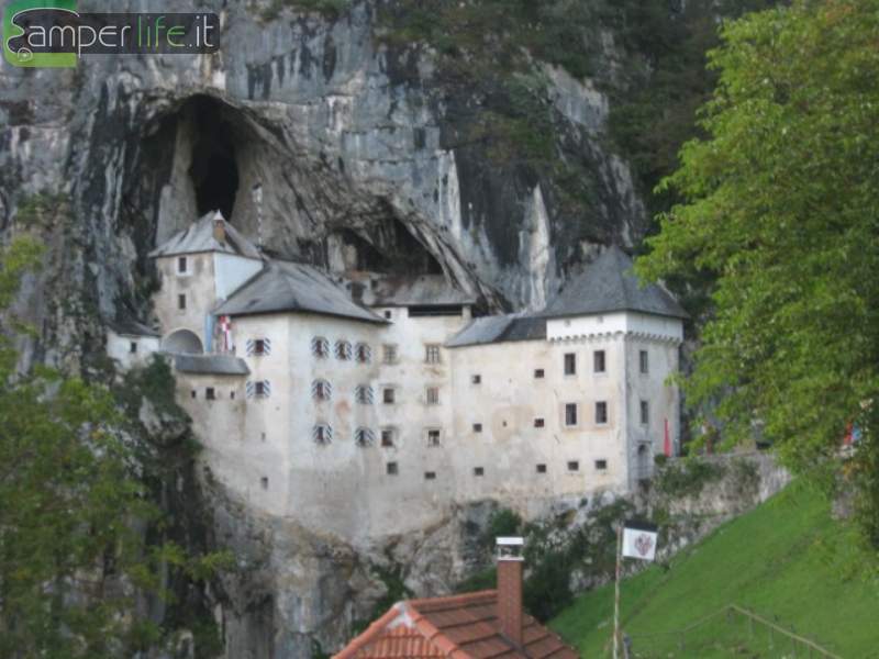 Il castello di Predjama