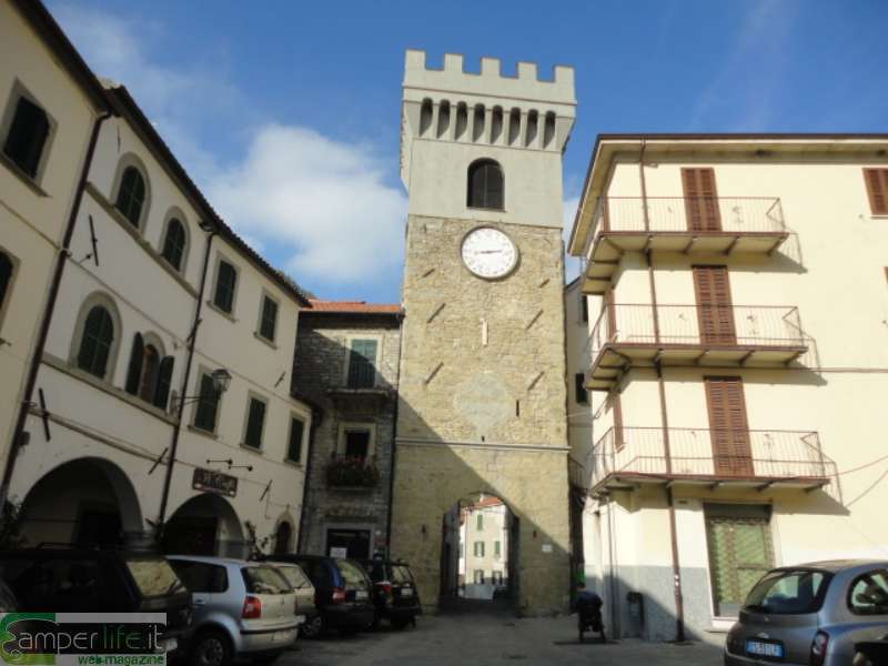 Premilcuore, Porta dell'Orologio