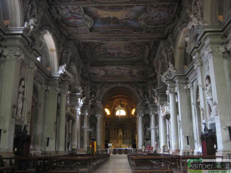 Modena, la chiesa di Sant'Agostino camper modena emilia chiesa sant'agostino