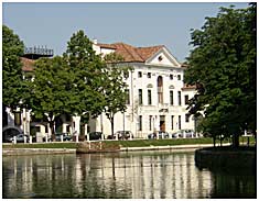 camper treviso palazzo giacomelli