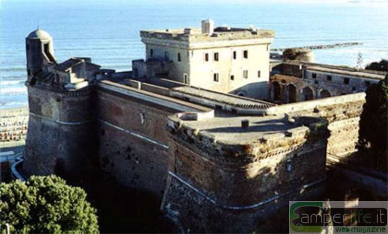 Il Forte Sangallo di Nettuno - foto di Federico Ghilardi camper lazio latina nettuno costa sud forte sangallo