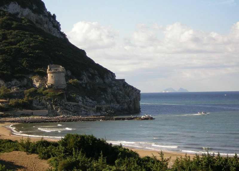 Itri, il monte Circeo - foto www.settemuse.it camper lazio latina itri san felice circeo