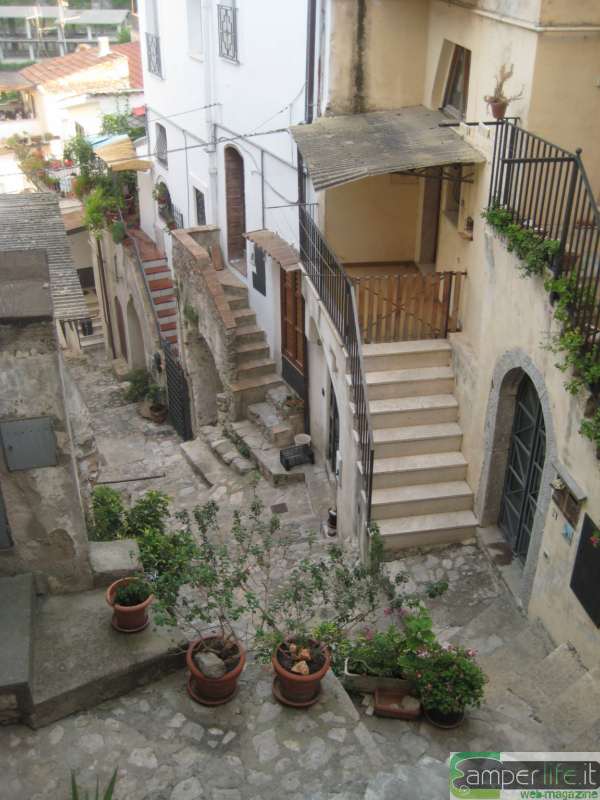 Itri, vico Giudea - foto ProLoco Itri camper lazio latina itri vicoli vico Giudea