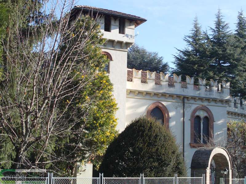 camper viaggi itinerari valle staffora  Castelletto Santa Teresa, villa Borsalino