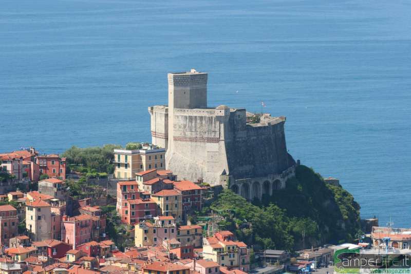 camper costa tirrenica lerici liguria panorama