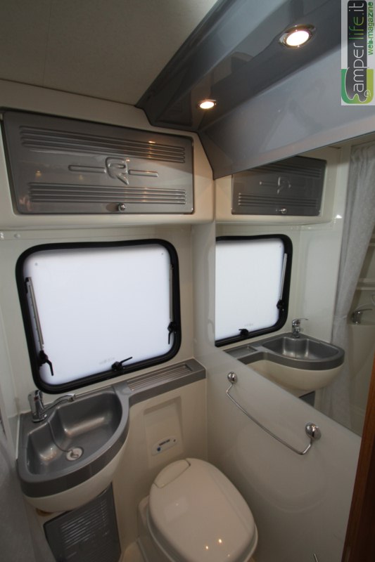 camper Rimor Limited Edition 2012  bagno