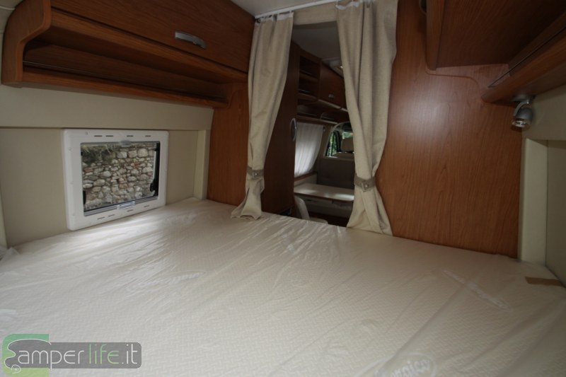 camper rimor horus letto