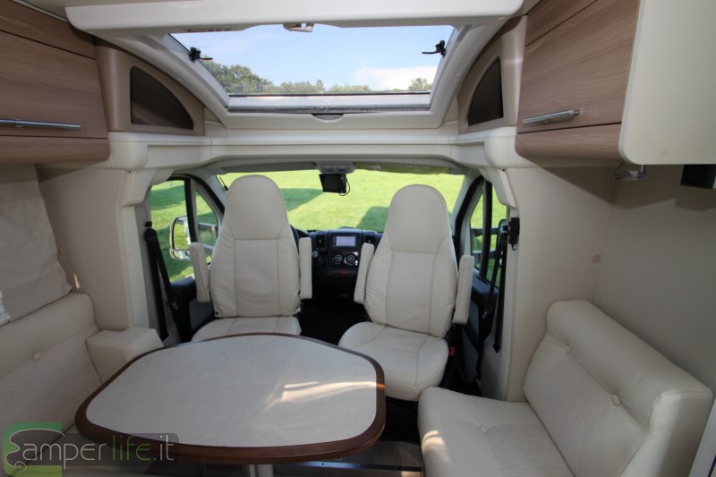 camper riviera sinfonia dinette