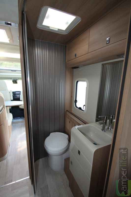 camper riviera sinfonia bagno