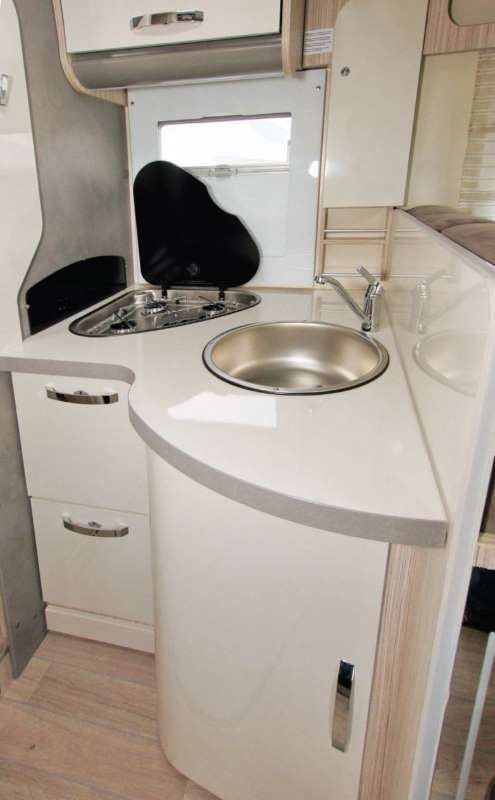 Elnagh T-Loft 581 2019