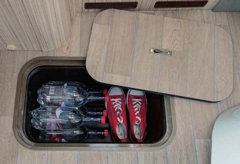 Elnagh T-Loft 581 2019