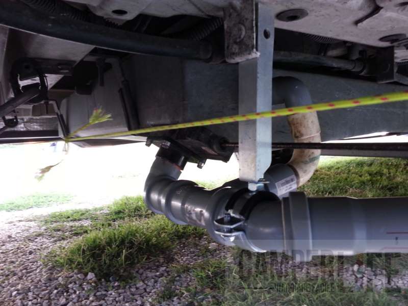 SCARICARE ACQUE GRIGIE CAMPER