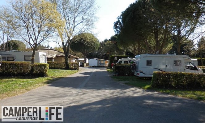 Camping De La Cité Chemin Bernard Délicieux 11000 Carcassonne