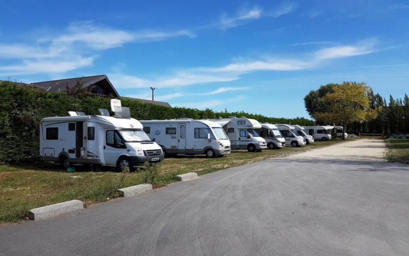 Camping Car Park Le Vivier Sur Mer