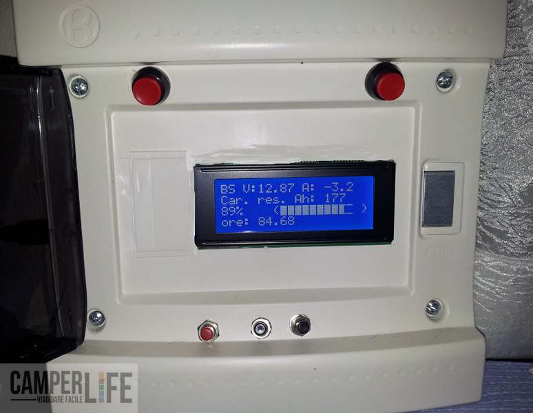 SCARICA ARDUINO CONTROLLO BATTERIA