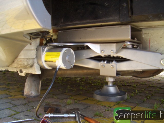 Piedi Elettrici Fai Da Te Camperlife