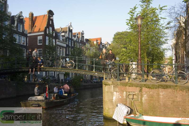 I canali di Amsterdam camper olanda amsterdam canali