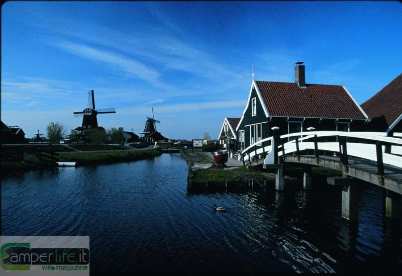 Amsterdam, mulini a vento camper olanda amsterdam mulini a vento