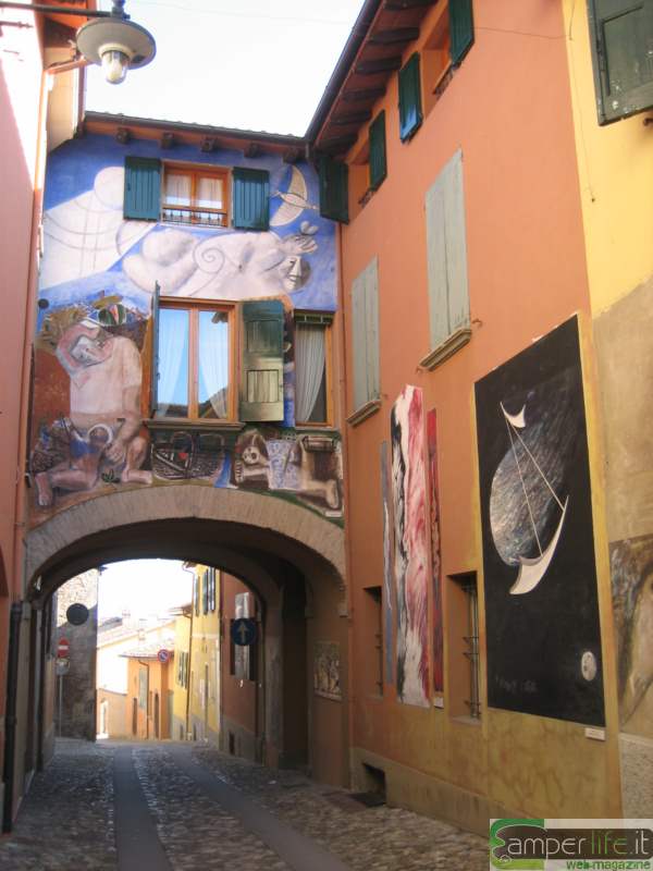 Dozza: murales Dozza: murales 385