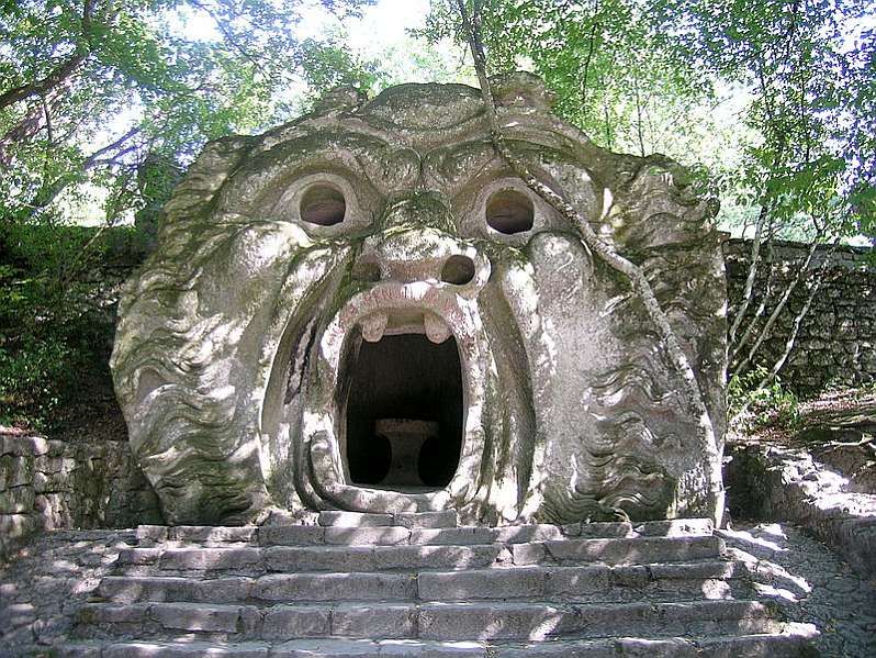 Clicca per ingrandire camper bomarzo parco dei mostri