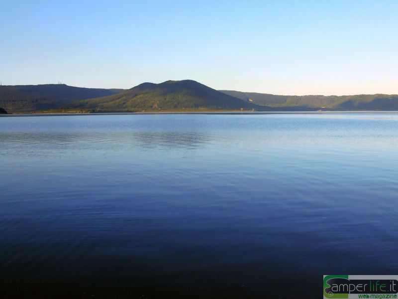 Il lago di Vico tuscia viterbo laghi lago di vico