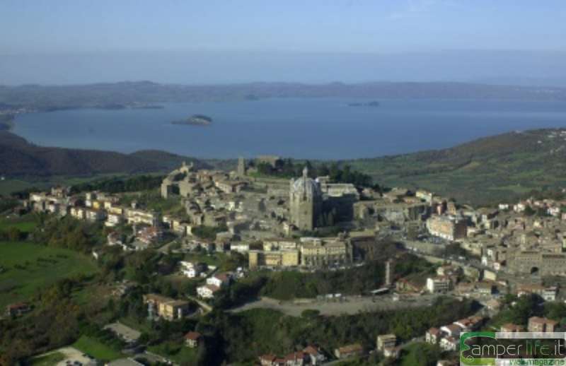 Montefiascone tuscia viterbo laghi montefiascone