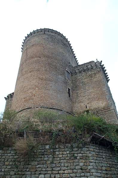 Il castello di Oramala, foto di enzopost camper viaggi itinerari valle staffora castello Oramala
