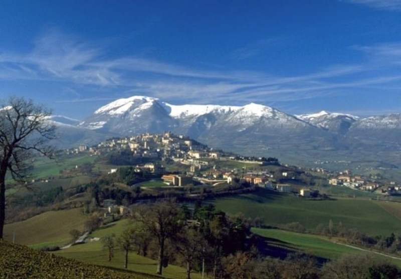Panorama di Camerino Panorama di Camerino