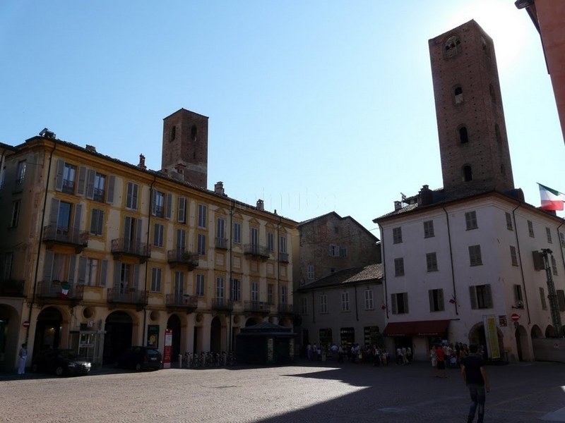 Alba, Piazza Risorgimento Alba, Piazza Risorgimento