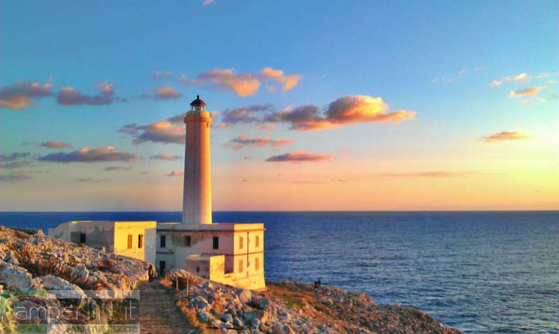 L'alba a Punta Palascia camper salento punta palascia alba