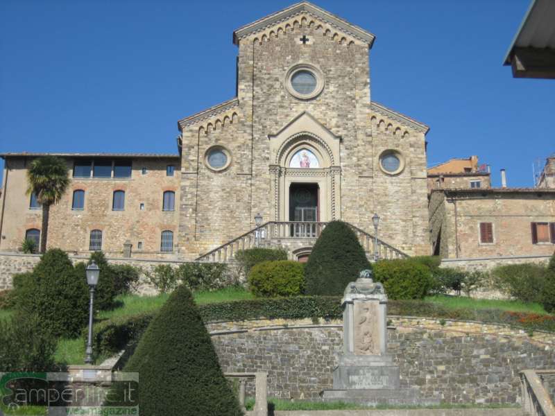 Pieve San Bartolomeo camper borghi medioevali toscana val esa barberino pieve san bartolomeo