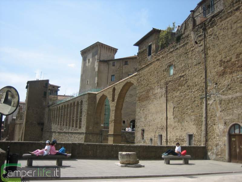 camper pitigliano toscana acquedotto mediceo