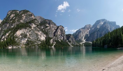 lago di Braies lago di Braies camper val pusteria val venosta trentino