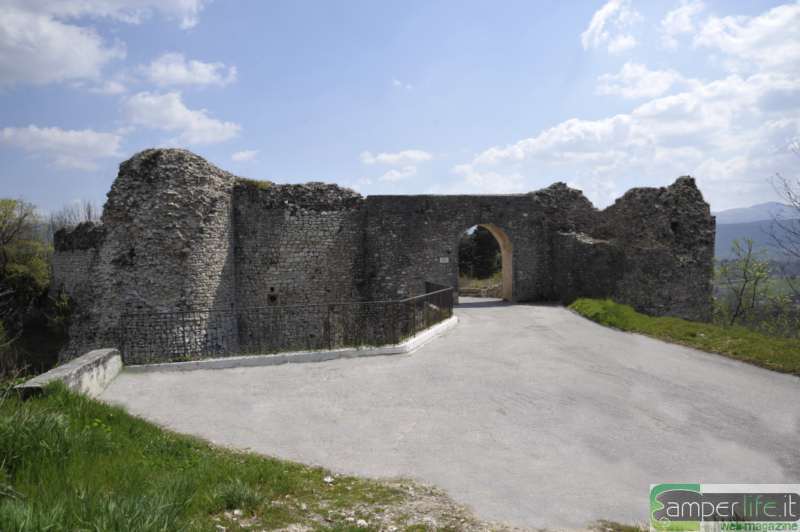 Cascia, la Rocca camper umbria valnerina cascia la rocca