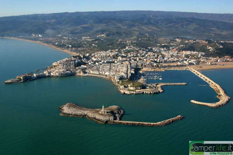 Vieste camper costa adriatica osta ionica campeggi estate mare vieste