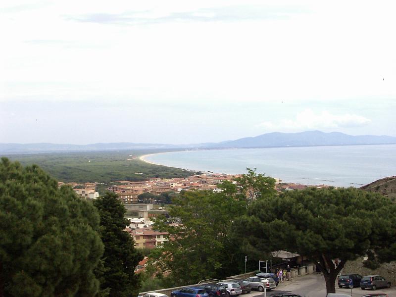 Castagneto Carducci, panorama camper costa tirrenica toscana castagneto carducci panorama