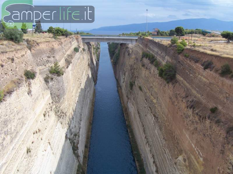 Il canale di Corinto