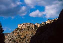 Castrovalva camper Castrovalva abruzzo