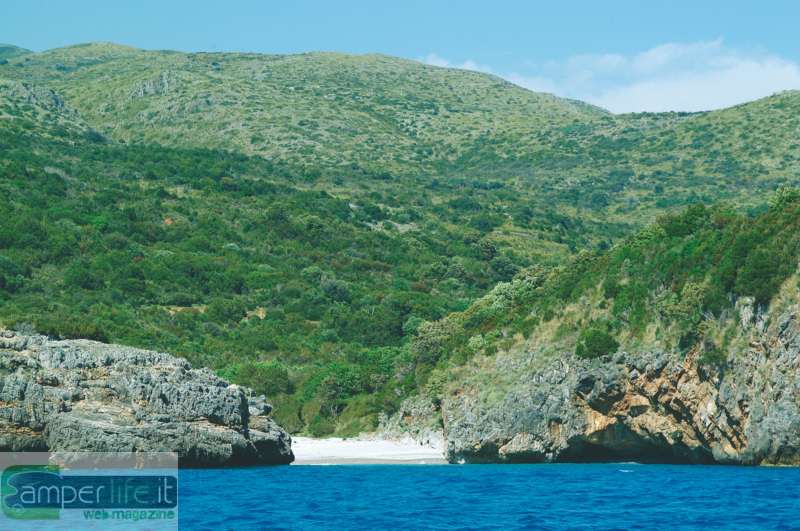 Cala Luna a Marina di Camerota camper campania salerno cilento marina di camerota cala luna