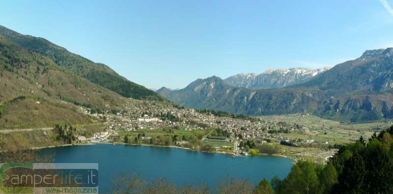 Panorama di Levico Terme, in Trentino camper trentino levico terme panorama