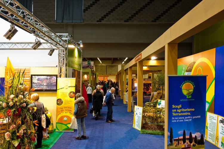 camper arezzo toscana agri e tour